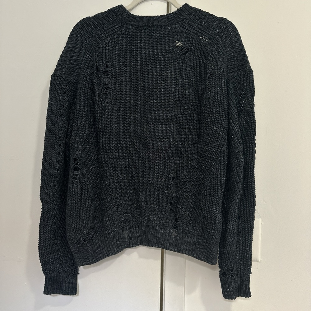 Distressed sweater - Picture 2 of 2